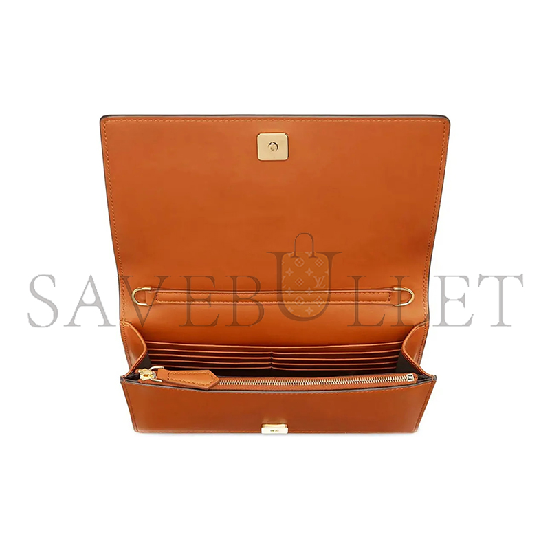 FENDI VITELLO KING TAMPONATO LOGO EMBOSSED MEDIUM WALLET ON CHAIN CUOIO 8BS006AAYZF0QVK (20*13*6cm)